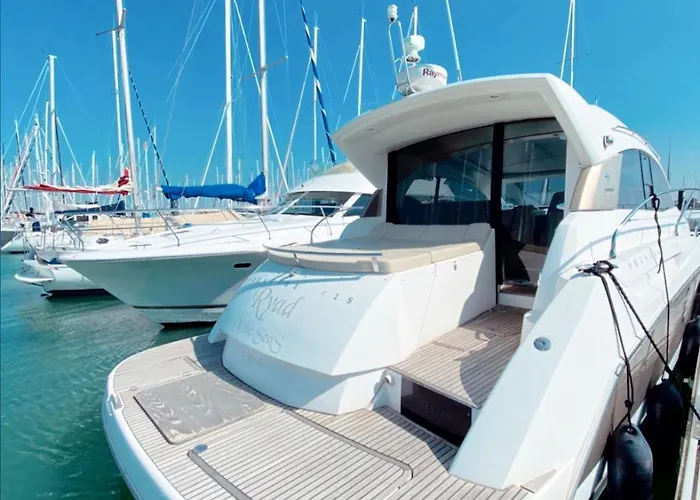 Boat Paradise La Rochelle - Prestige 42S