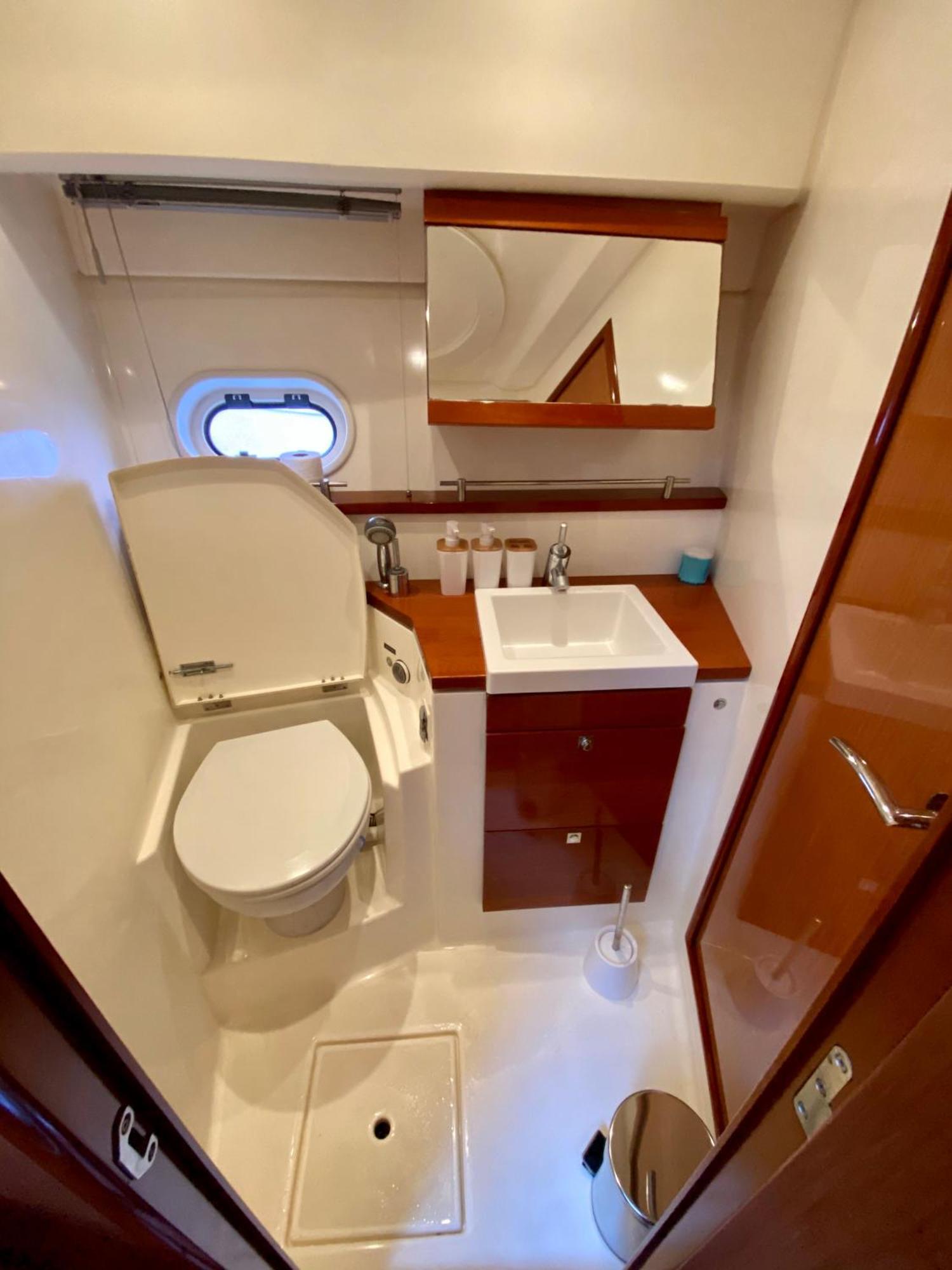 Bateau-hôtel Boat Paradise - Prestige 42s